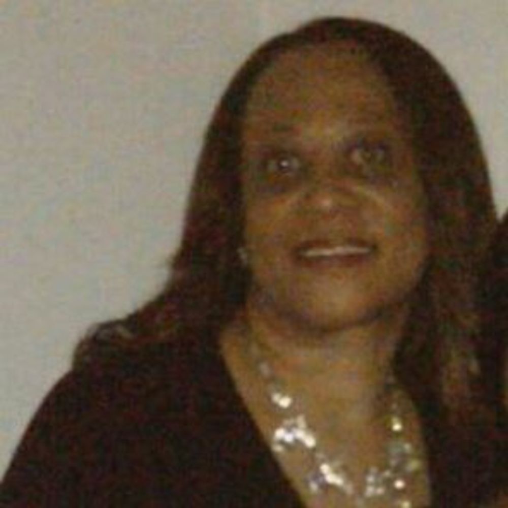 Meet your Posher, Roslyn